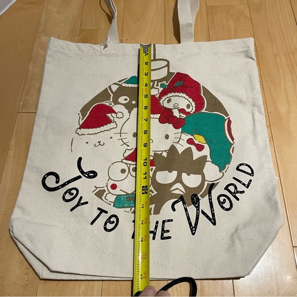 New sanrio and friends canvas Xmas tote - Picture 4 of 5